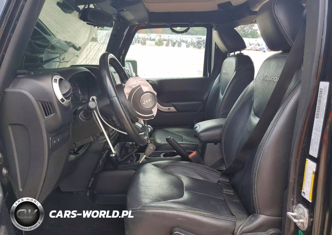 2016 Jeep Wrangler Unlimited Rubicon VIN:1C4BJWFG7GL202775 - 7