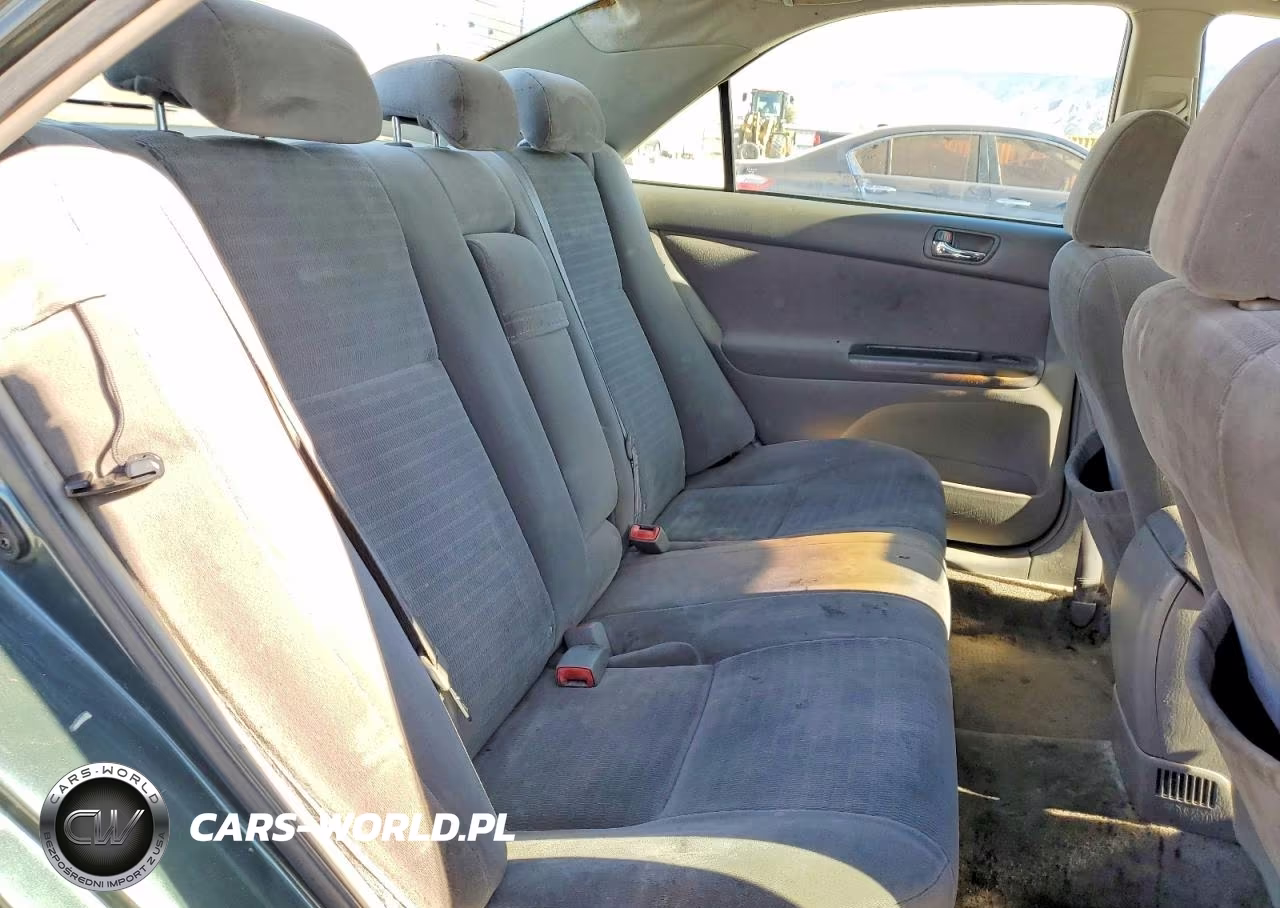 2005 Toyota Camry Le VIN:4T1BE32KX5U406955 - 10