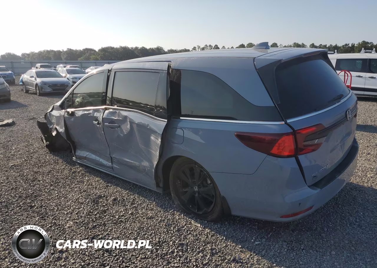 2023 Honda Odyssey Sport-L VIN:5FNRL6H73PB031872 - 2