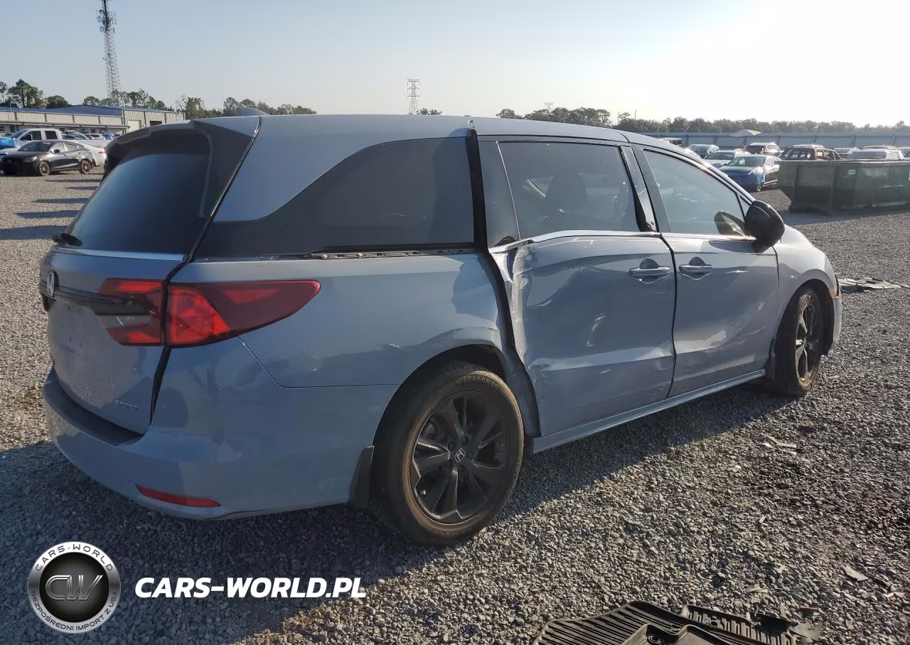 2023 Honda Odyssey Sport-L VIN:5FNRL6H73PB031872 - 3
