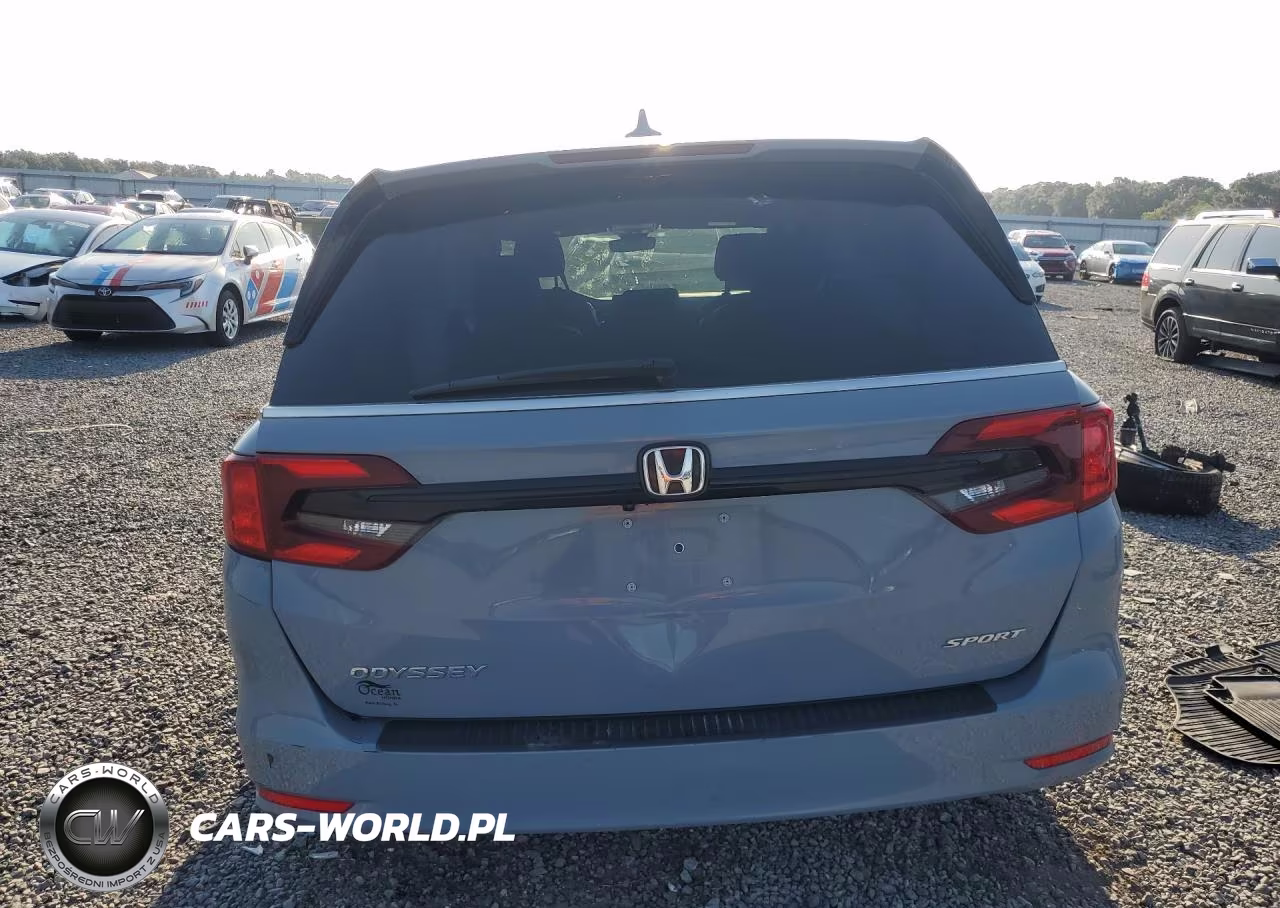 2023 Honda Odyssey Sport-L VIN:5FNRL6H73PB031872 - 6
