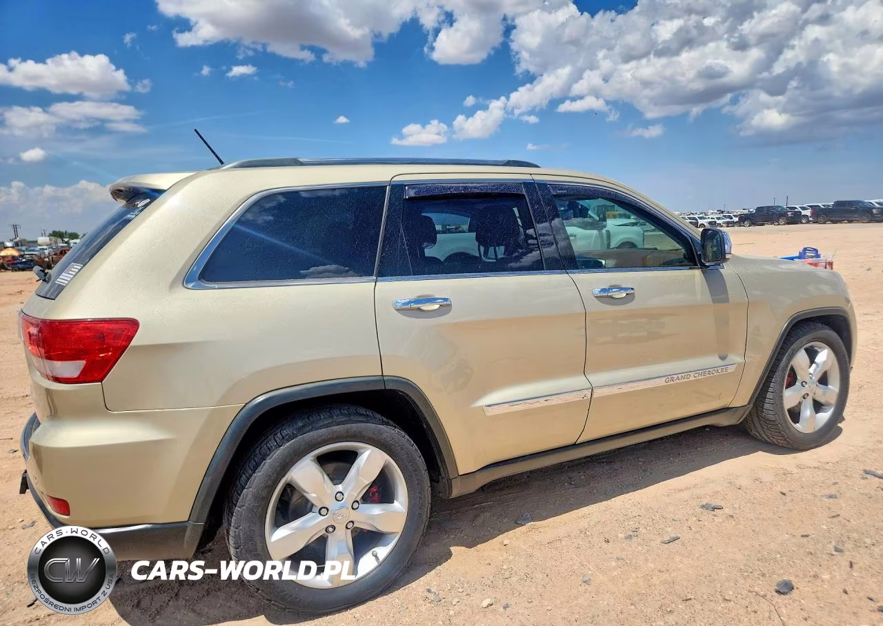 2011 Jeep Grand Cherokee Overland VIN:1J4RR6GG7BC632962 - 3