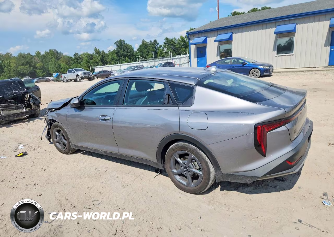 2026 Kia K4 Lxs VIN:3KPFT4DE0TE317464 - 2