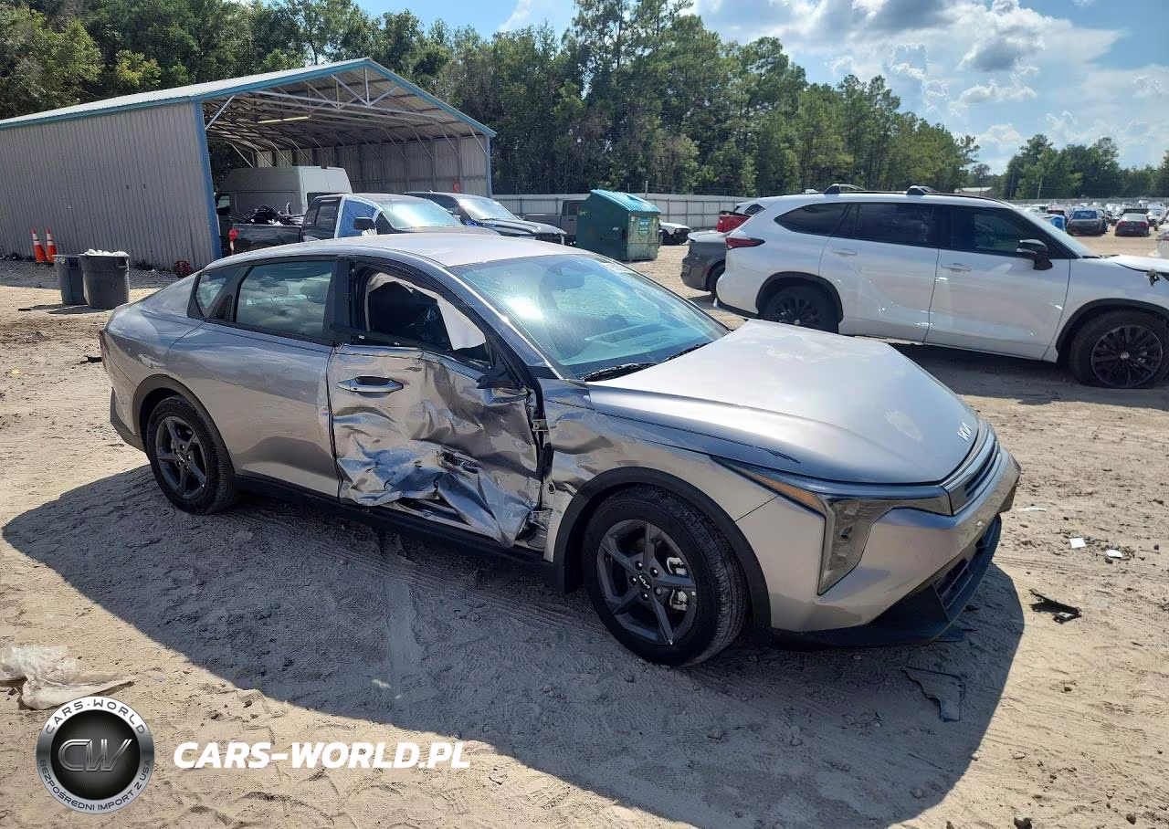 2026 Kia K4 Lxs VIN:3KPFT4DE0TE317464 - 4