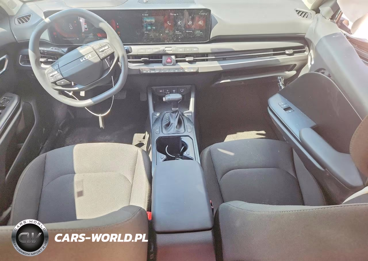 2026 Kia K4 Lxs VIN:3KPFT4DE0TE317464 - 8