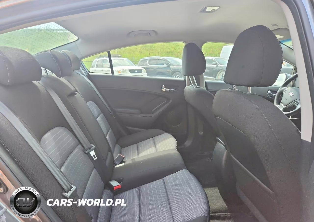 2016 Kia Forte Ex VIN:KNAFX4A8XG5504986 - 10