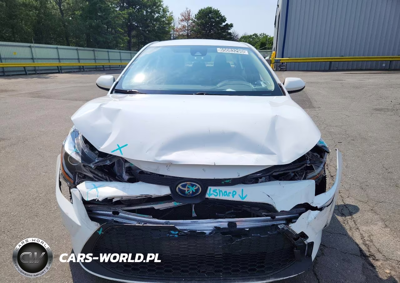 2021 Toyota Corolla Le VIN:JTDEAMDE2MJ011176 - 5
