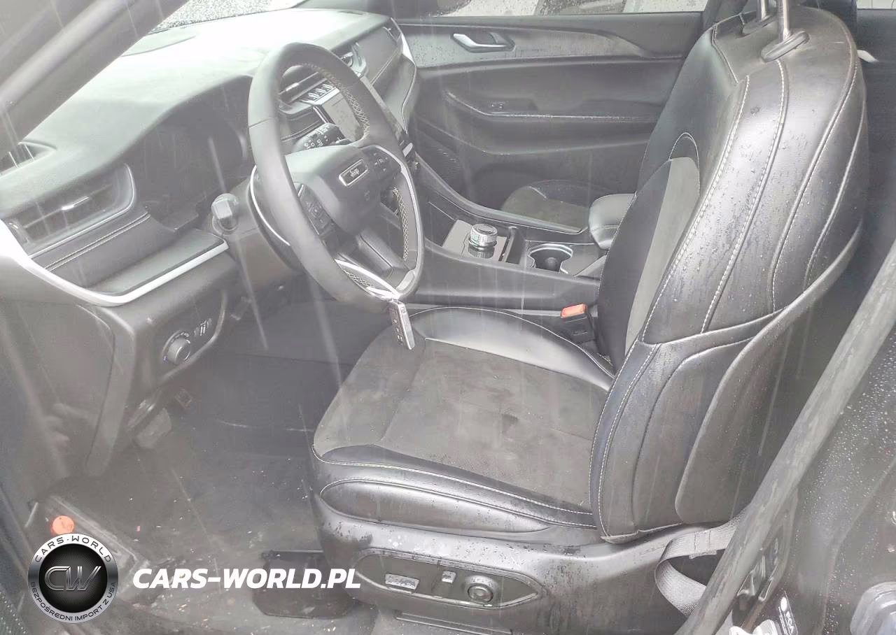 2024 Jeep Grand Cherokee Laredo VIN:1C4RJHAG9RC256650 - 7