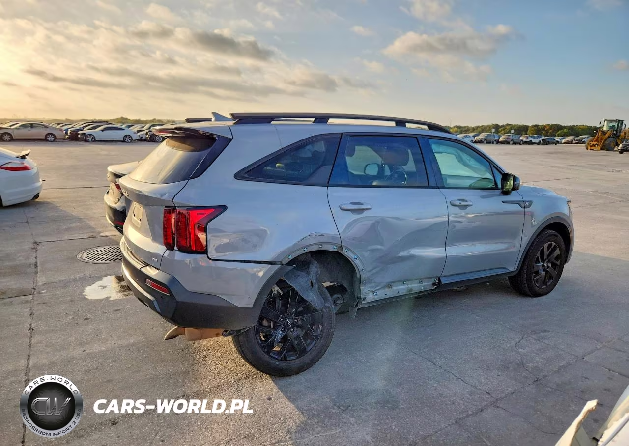 2023 Kia Sorento S VIN:5XYRLDLC2PG172658 - 3