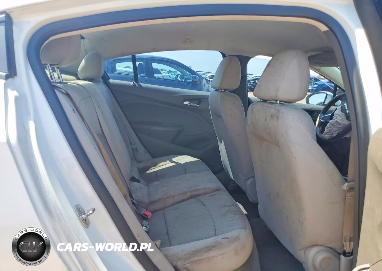 2017 Chevrolet Cruze Ls VIN:1G1BC5SM5H7260063 - 10