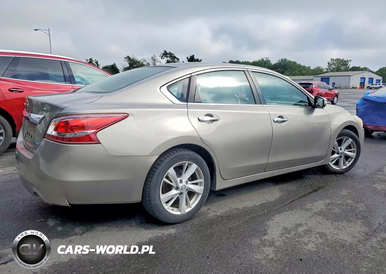2013 Nissan Altima 2.5 VIN:1N4AL3AP5DC113431 - 3