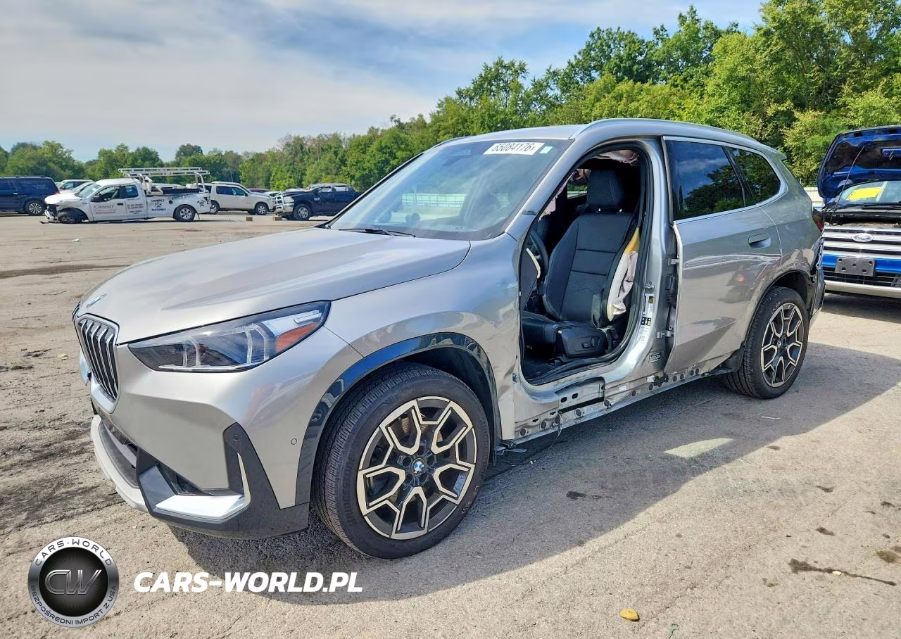 2025 BMW X1 xDrive28I VIN:WBX73EF00S5374465 - 1