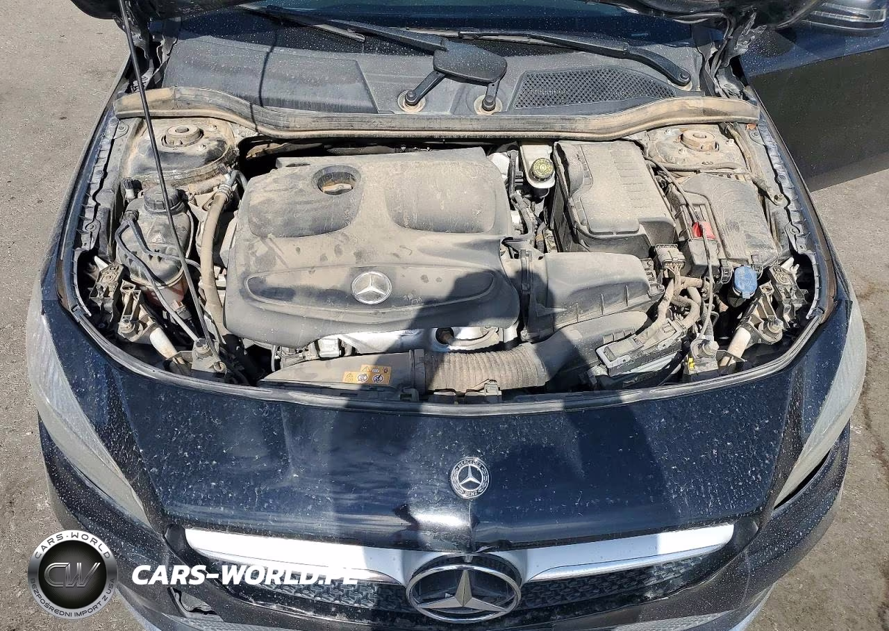2018 Mercedes-Benz Cla 250 VIN:WDDSJ4EB8JN528323 - 11