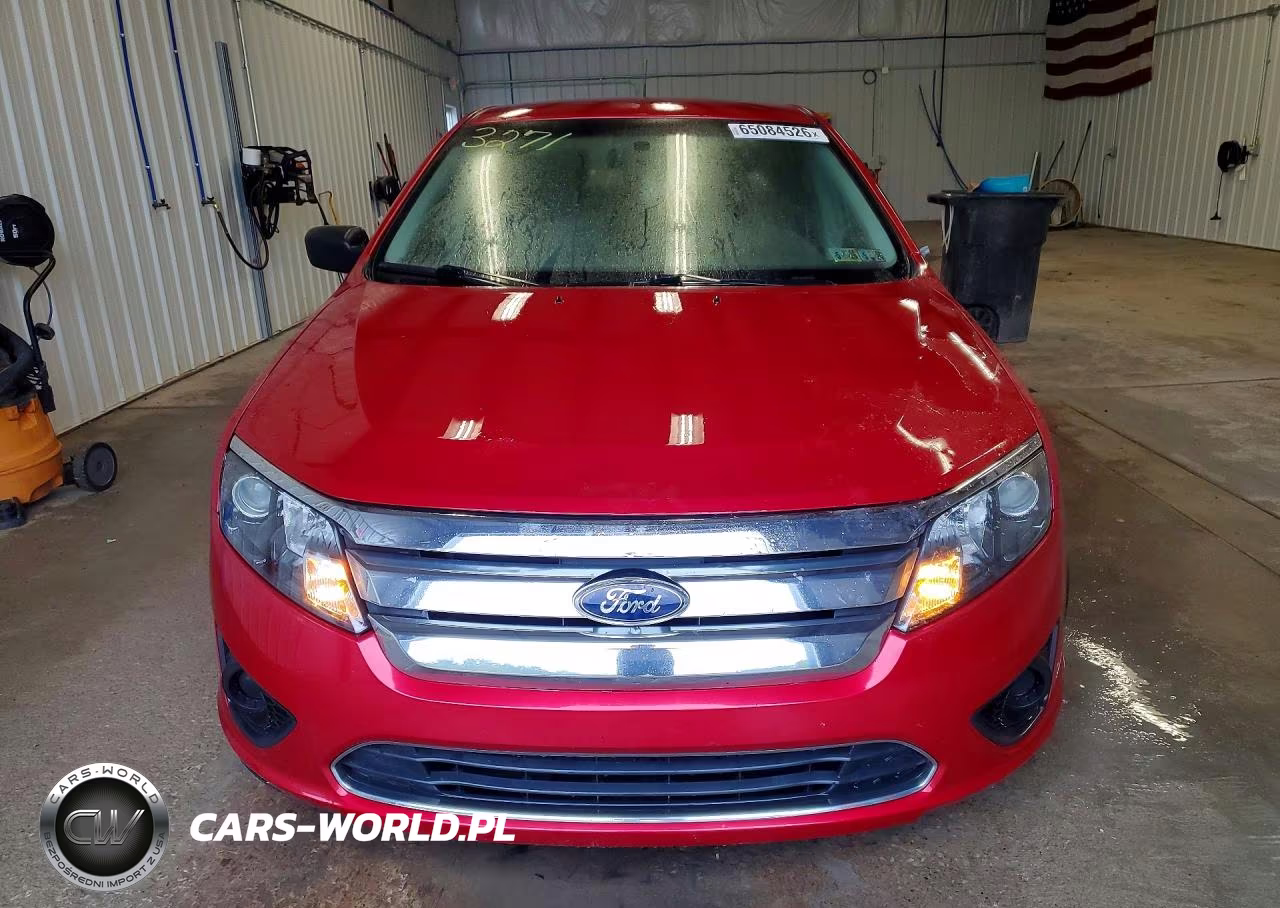 2012 Ford Fusion S VIN:3FAHP0GA5CR223271 - 5