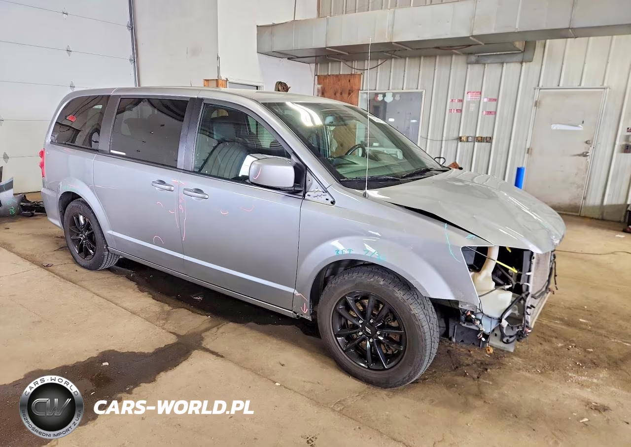 2019 Dodge Grand Caravan Gt VIN:2C4RDGEG5KR764624 - 4