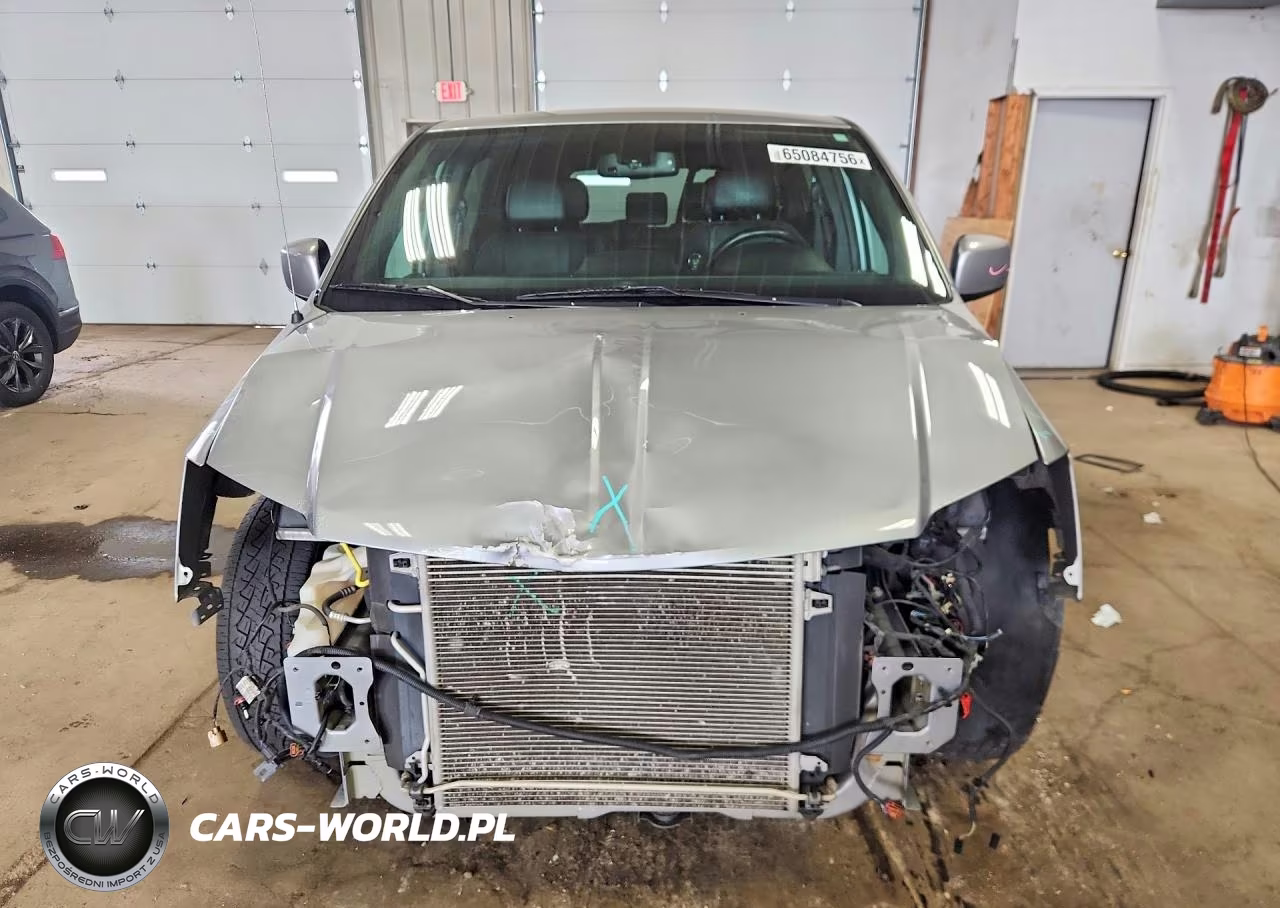 2019 Dodge Grand Caravan Gt VIN:2C4RDGEG5KR764624 - 5
