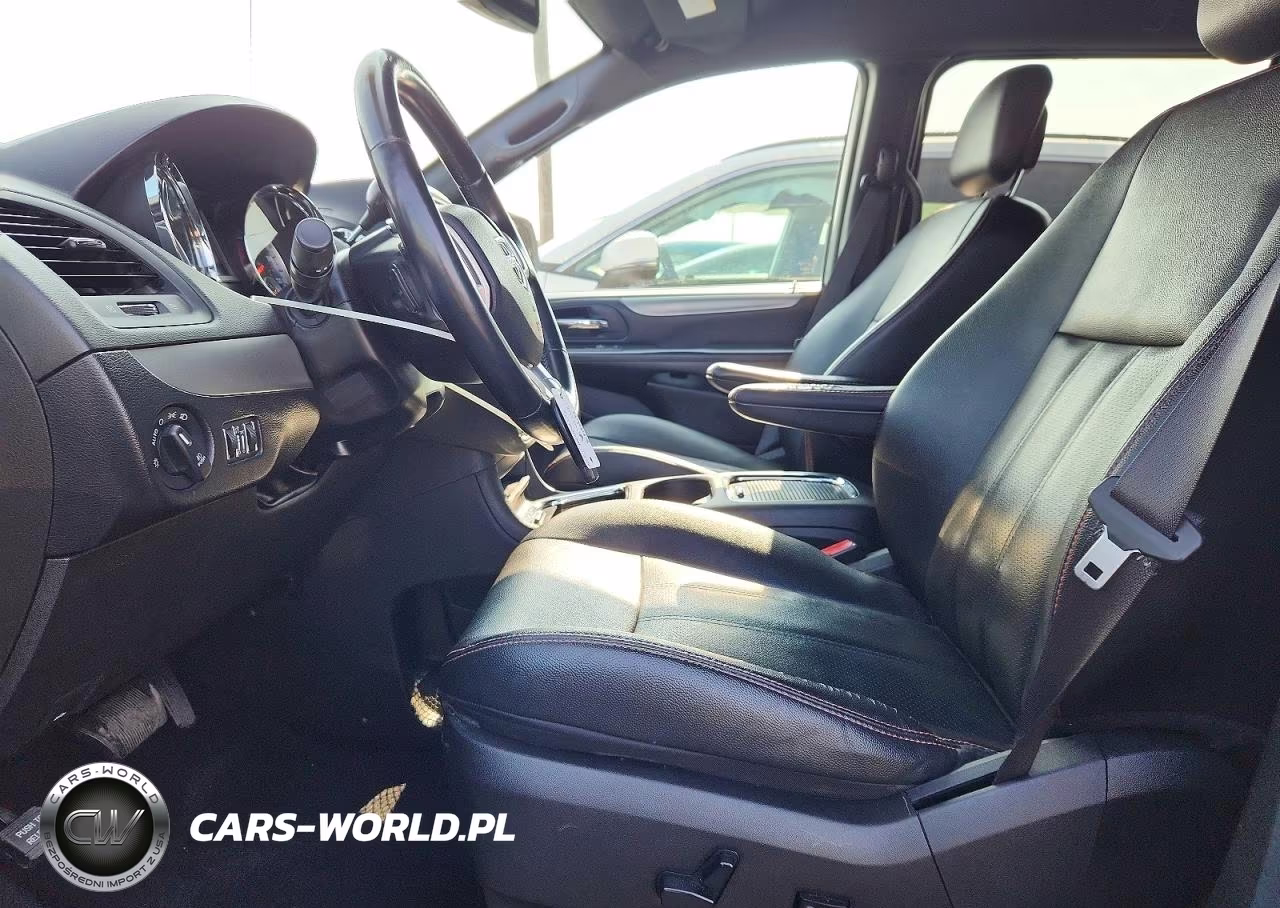 2019 Dodge Grand Caravan Gt VIN:2C4RDGEG5KR764624 - 7