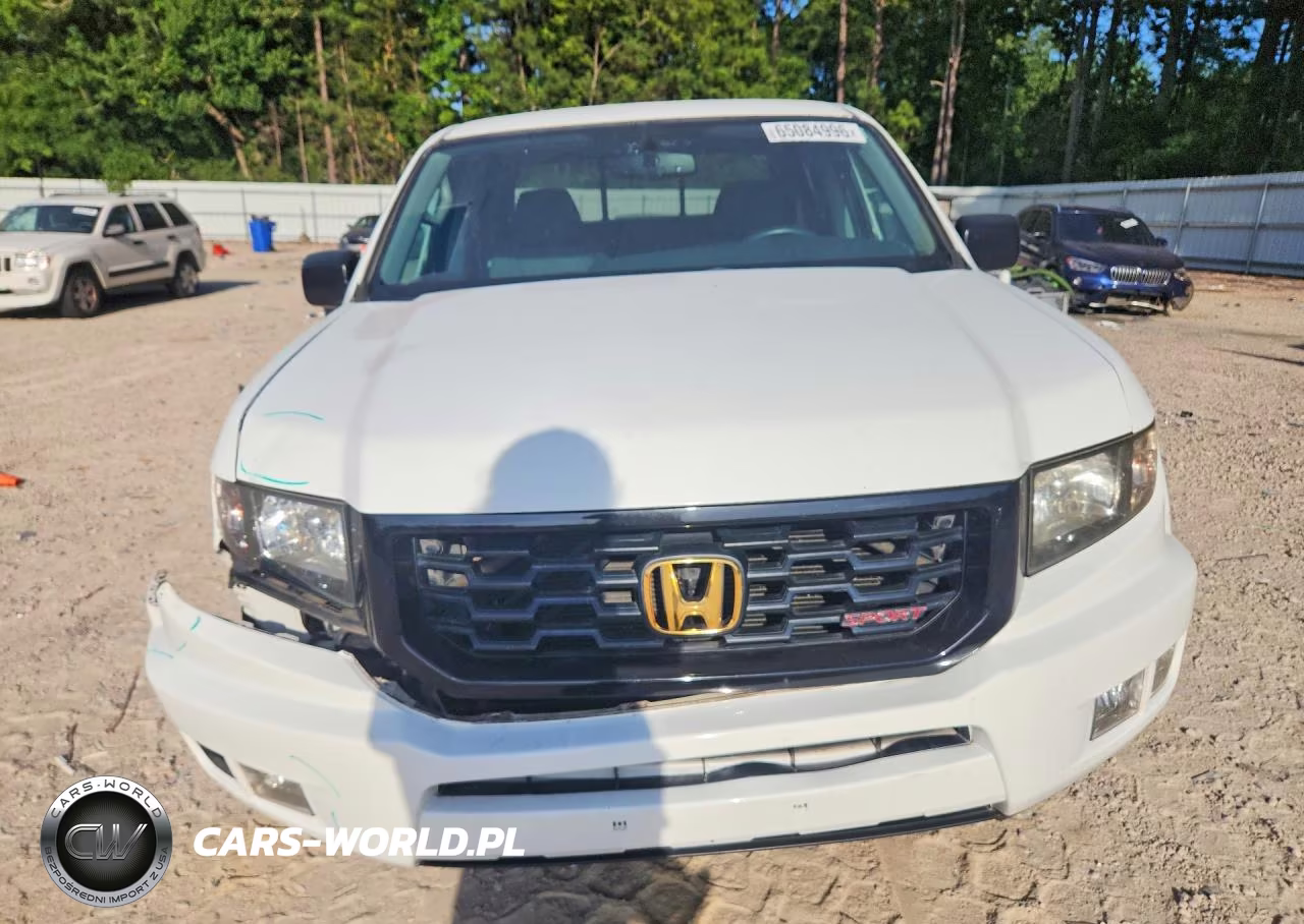 2014 Honda Ridgeline Sport VIN:5FPYK1F72EB012514 - 5