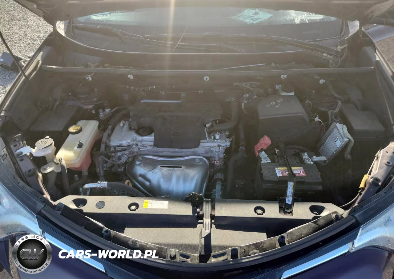 2018 Toyota Rav4 Le VIN:2T3ZFREV9JW490708 - 12