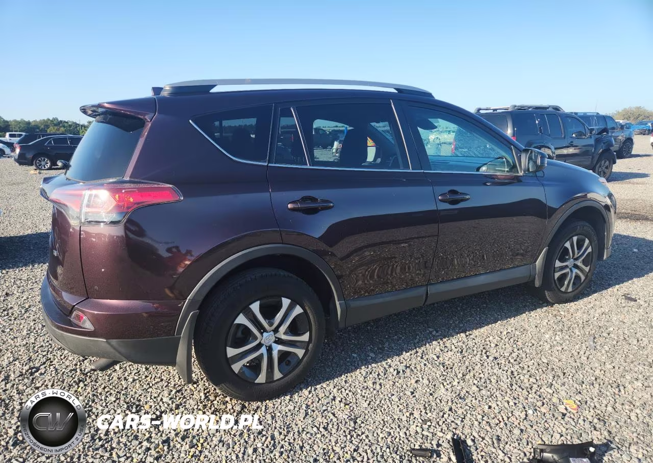 2018 Toyota Rav4 Le VIN:2T3ZFREV9JW490708 - 3