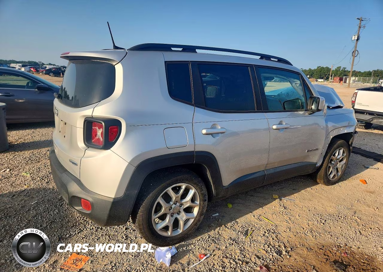 2018 Jeep Renegade Latitude VIN:ZACCJABB7JPH63837 - 3