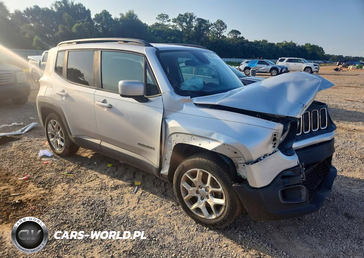 2018 Jeep Renegade Latitude VIN:ZACCJABB7JPH63837 - 4