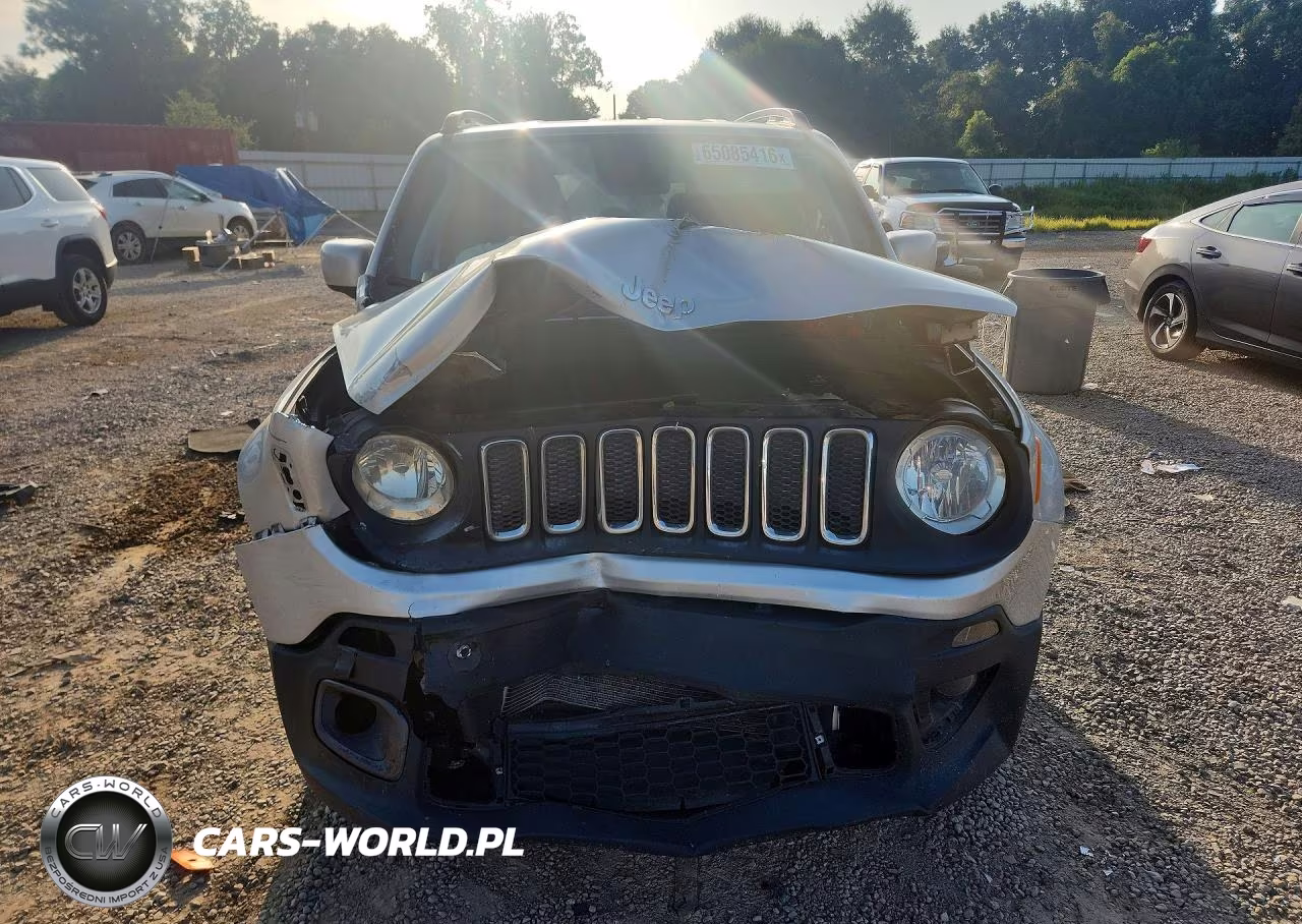 2018 Jeep Renegade Latitude VIN:ZACCJABB7JPH63837 - 5