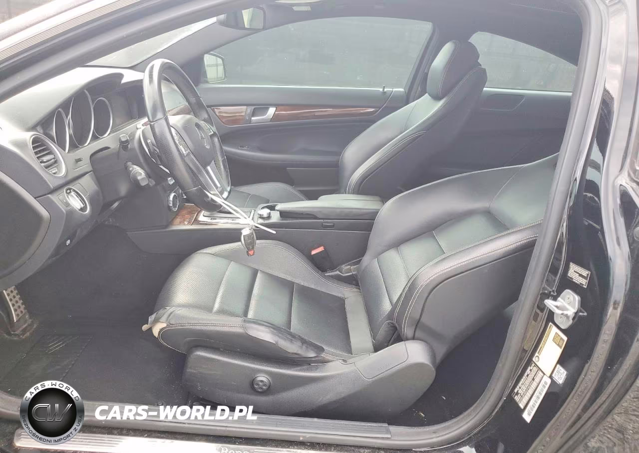 MERCEDES-BENZ C 250 VIN:WDDGJ4HB9CF903599 - 7