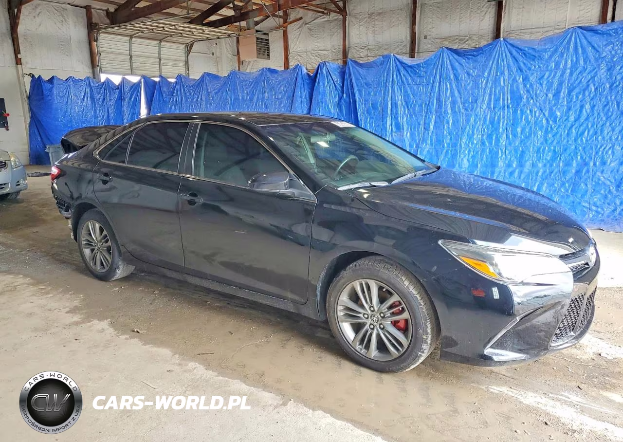 2015 Toyota Camry Se VIN:4T1BF1FK0FU080984 - 4