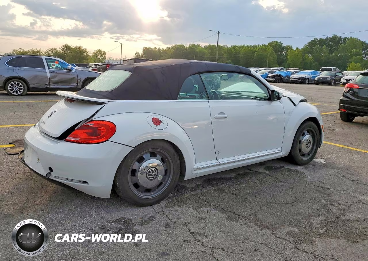 2016 Volkswagen Beetle S-Se VIN:3VW517AT5GM814251 - 3