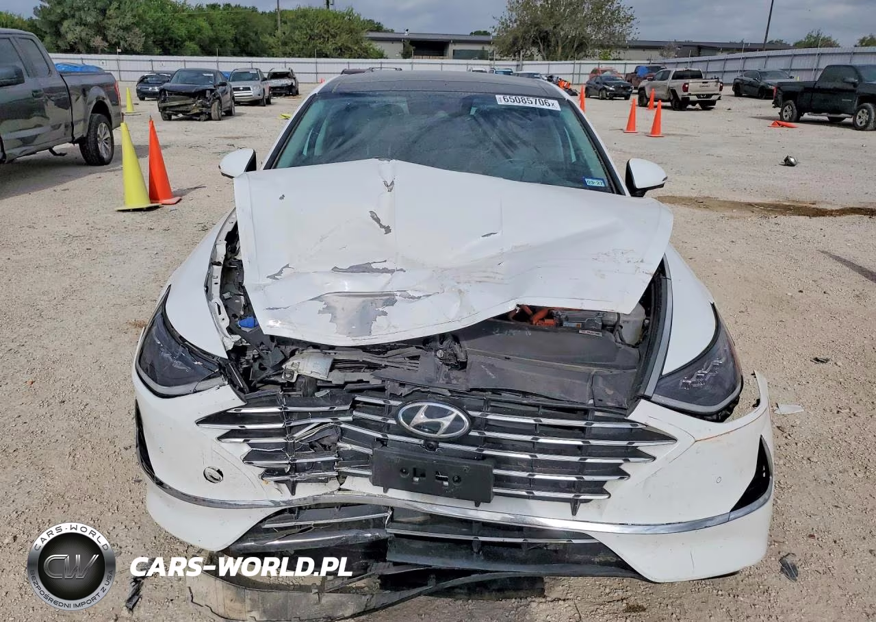 2023 Hyundai Sonata Hybrid Limited VIN:KMHL54JJ2PA069964 - 5