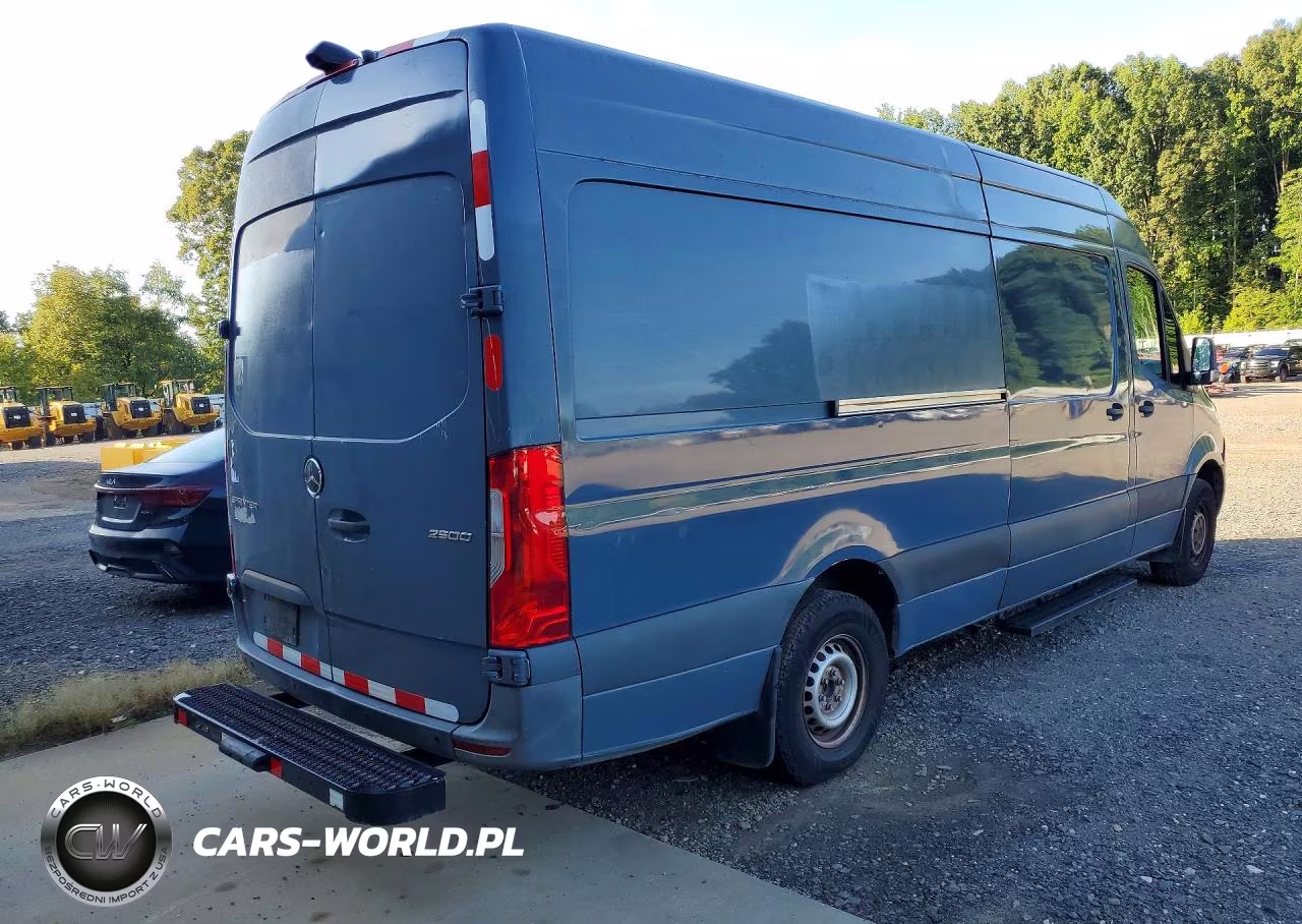 2019 Mercedes-Benz Sprinter 2500-3500 VIN:WD4PF1CD0KP151180 - 3