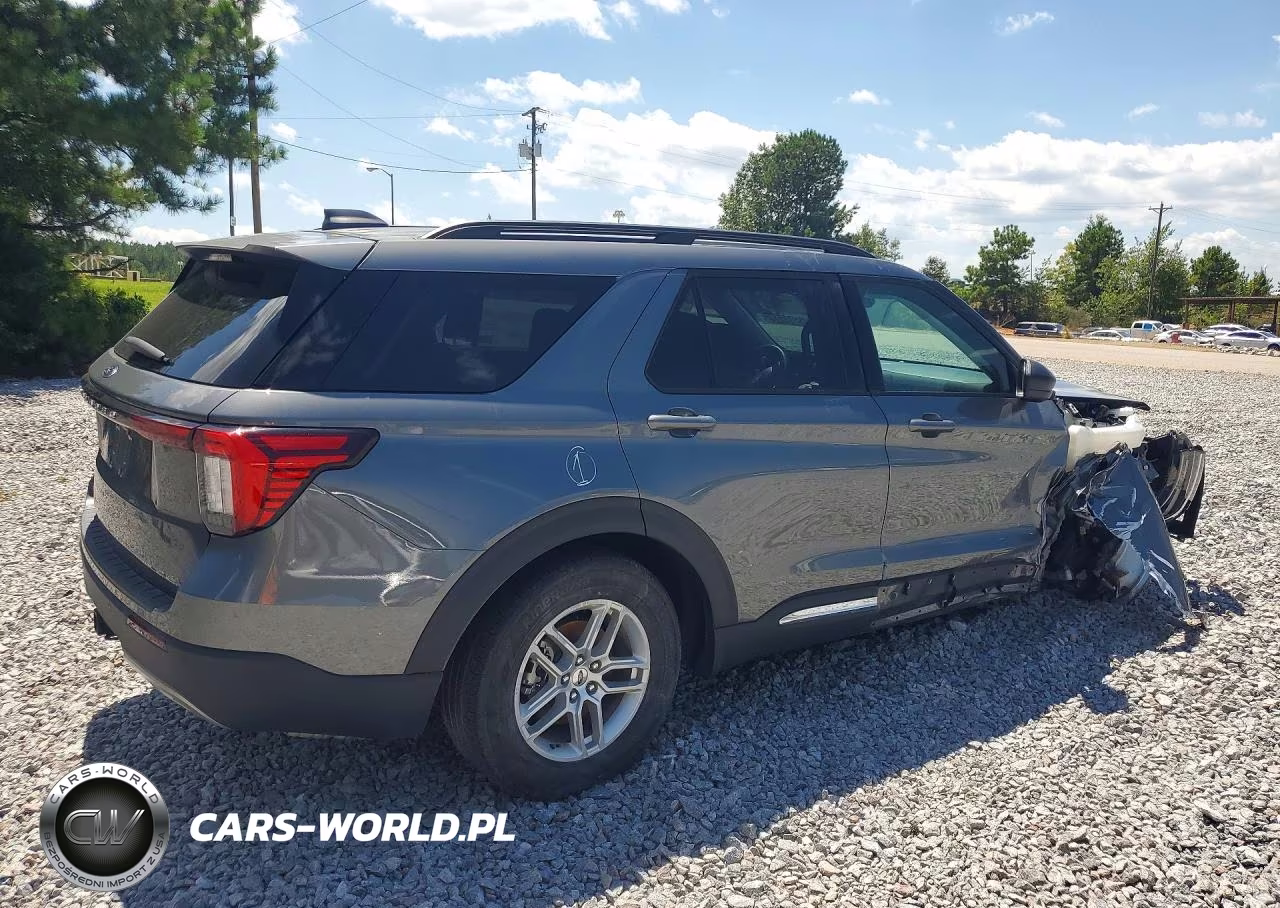 2025 Ford Explorer Active VIN:1FMUK7DHXSGB56217 - 3