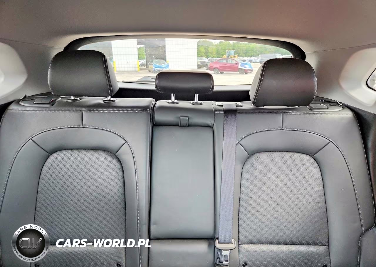 2018 Hyundai Kona Limited VIN:KM8K3CA55JU167648 - 10