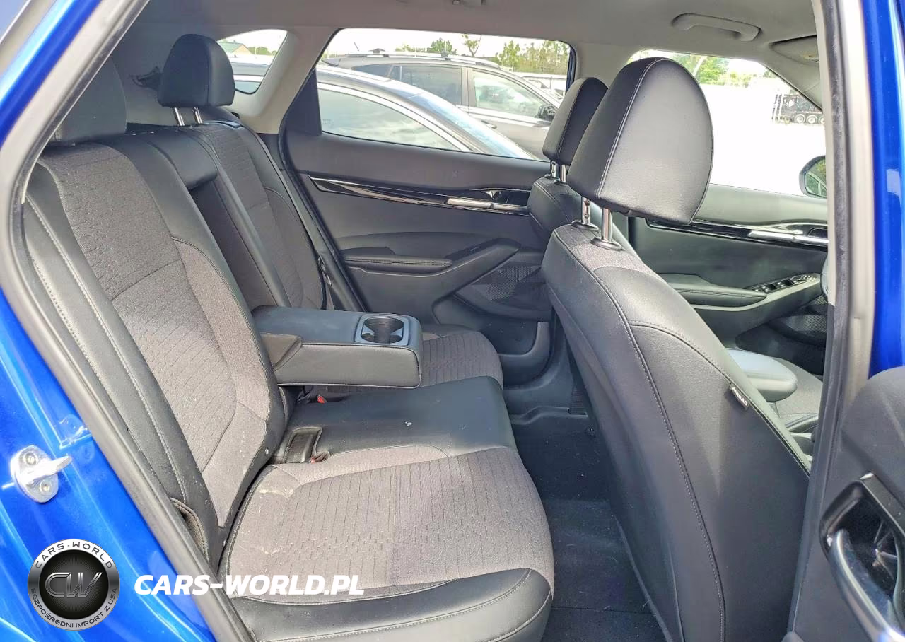 2021 Kia Seltos S VIN:KNDEUCAA5M7085563 - 11