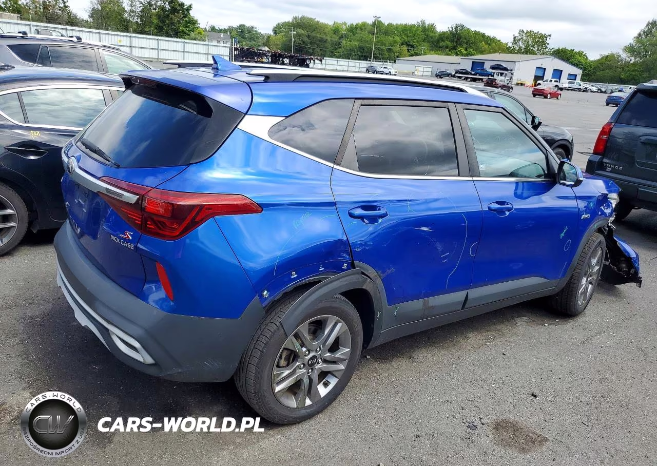 2021 Kia Seltos S VIN:KNDEUCAA5M7085563 - 3