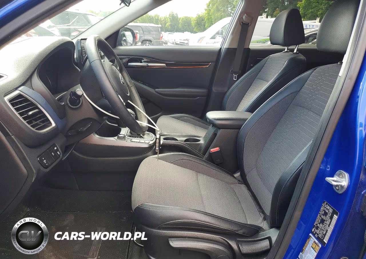 2021 Kia Seltos S VIN:KNDEUCAA5M7085563 - 7