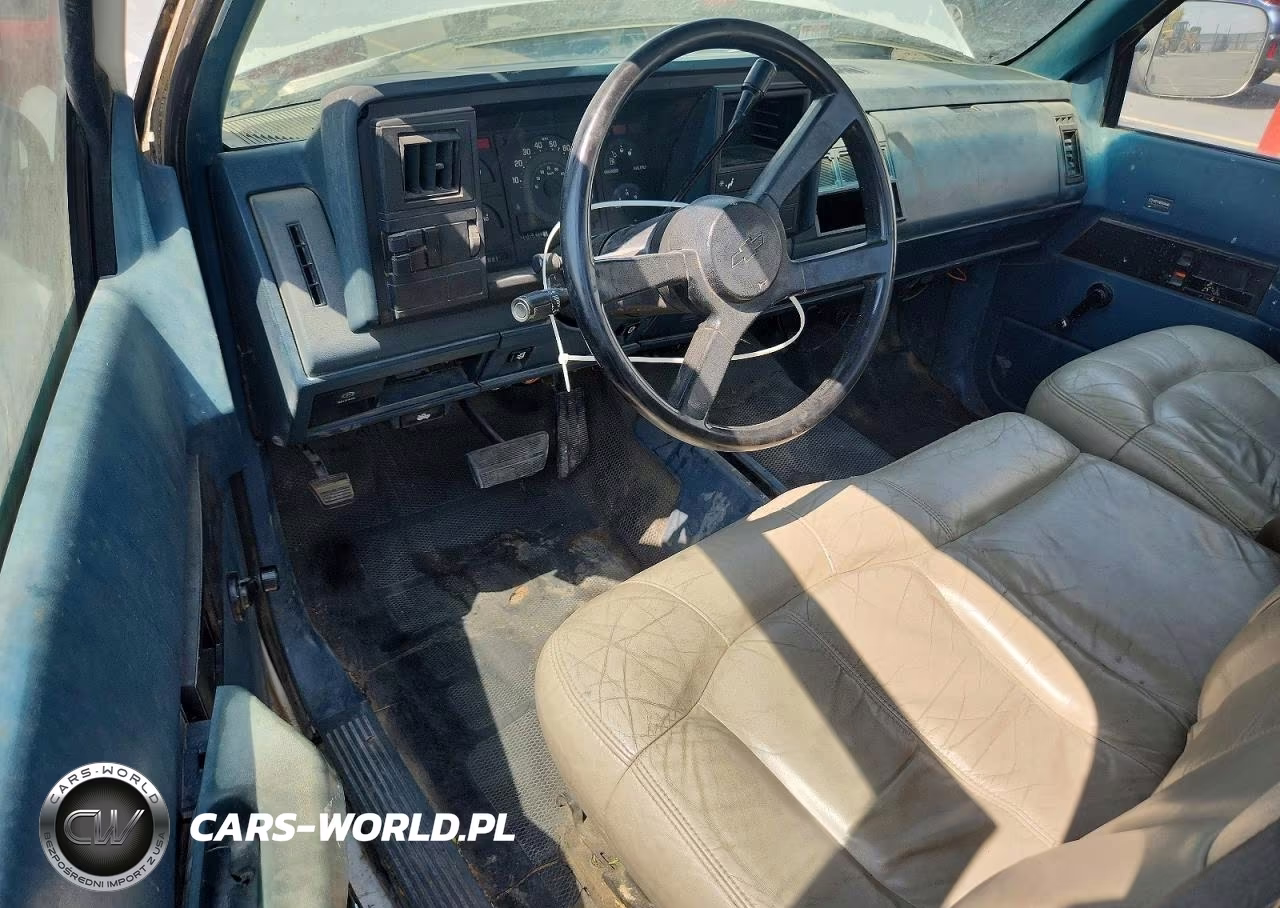1988 Chevrolet Gmt-400 K2500 VIN:1GCFK24K1JE124407 - 8
