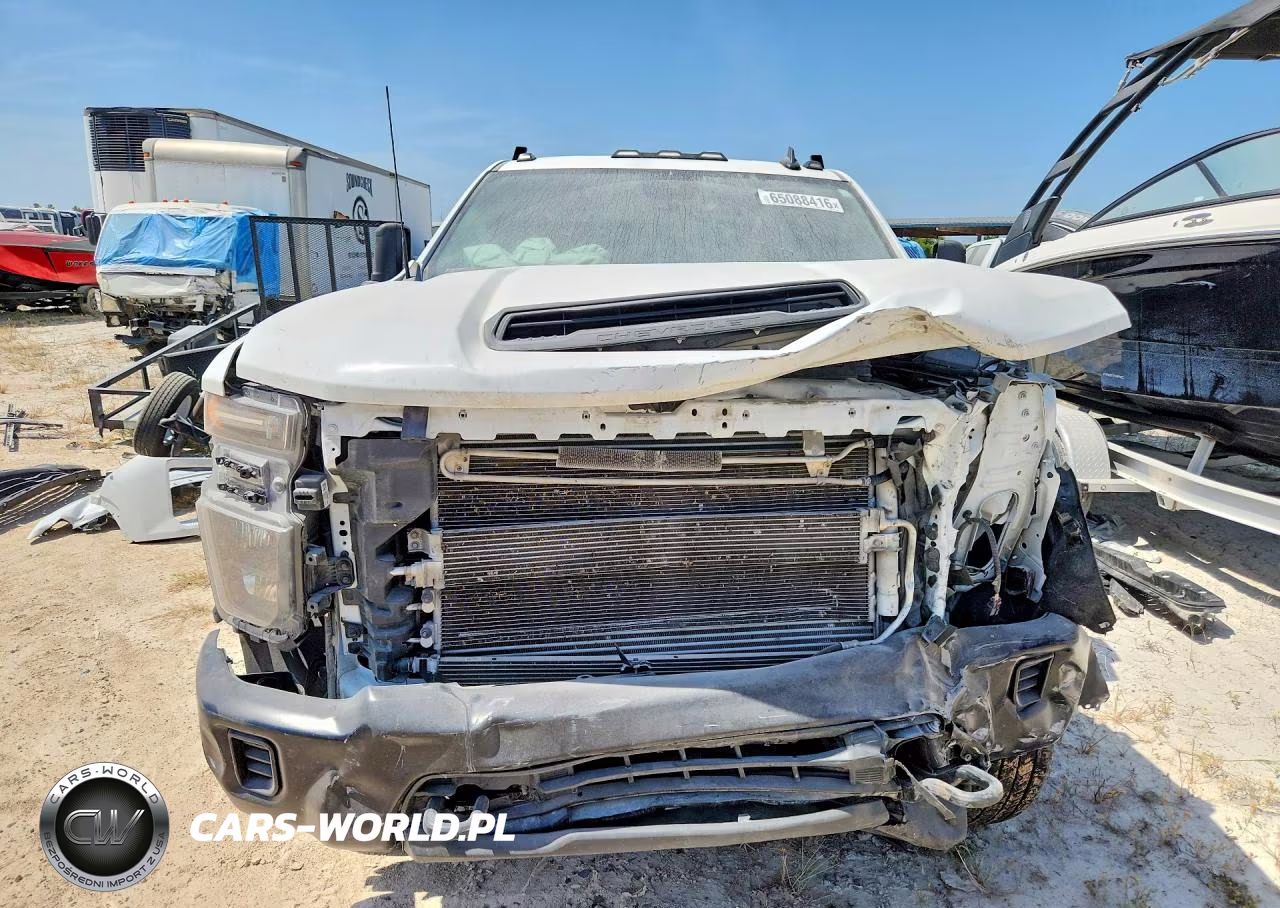 2025 Chevrolet Silverado C3500 VIN:1GB3AREY7SF109878 - 5