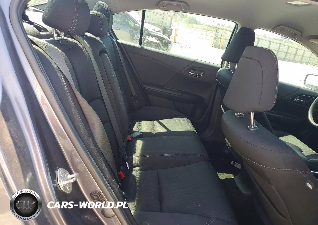 2015 Honda Accord Sport VIN:1HGCR2F51FA087171 - 10