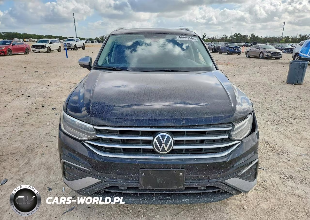2024 Volkswagen Tiguan Wolfsburg VIN:3VVTB7AX5RM215168 - 5