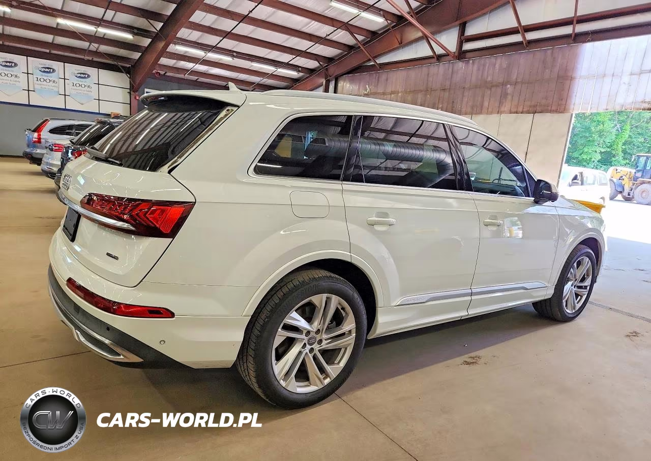 2020 Audi Q7 Premium Plus VIN:WA1LXAF76LD002569 - 3