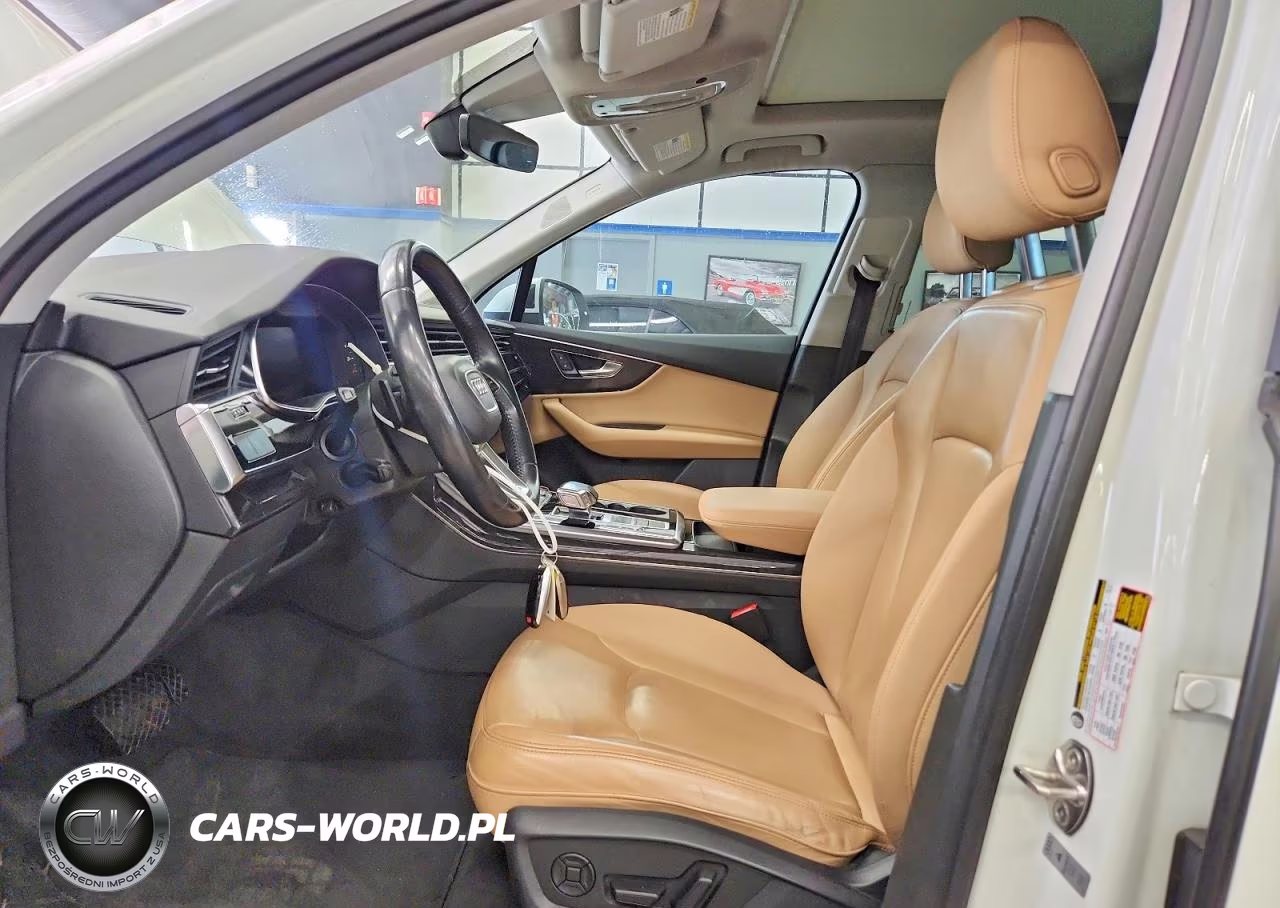 2020 Audi Q7 Premium Plus VIN:WA1LXAF76LD002569 - 7