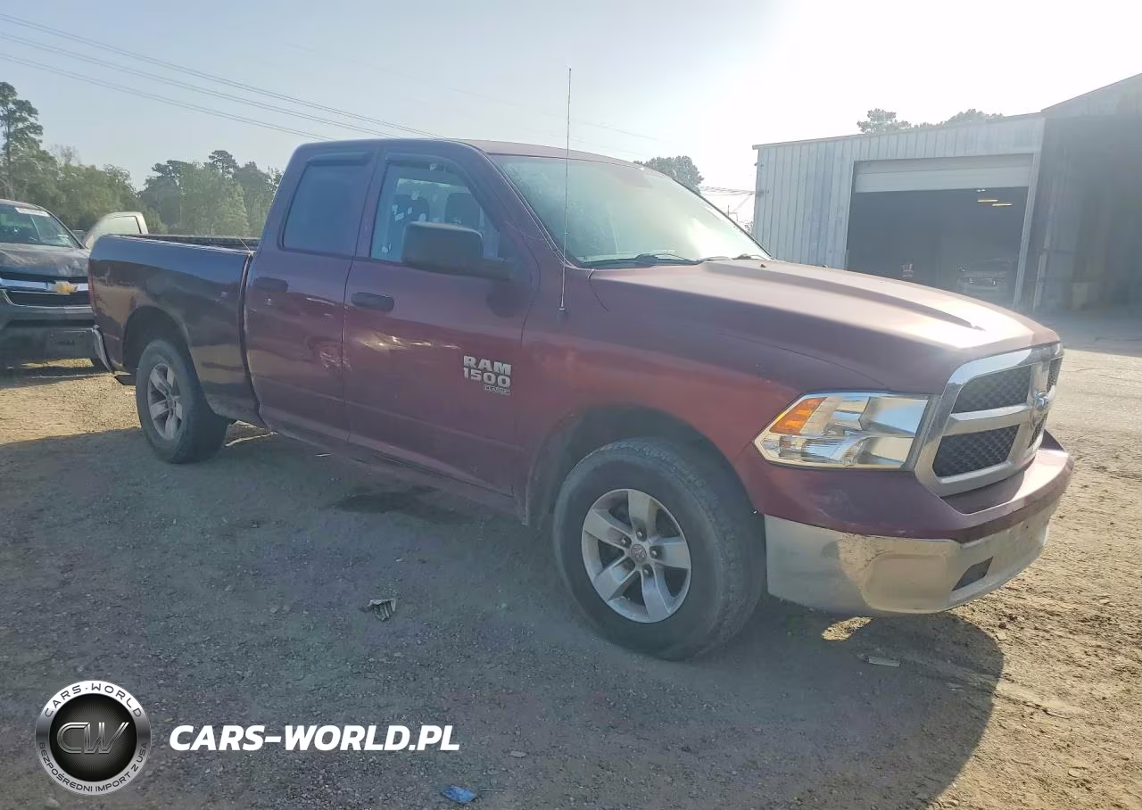 2019 Ram 1500 Classic Tradesman VIN:1C6RR6FG8KS628813 - 4