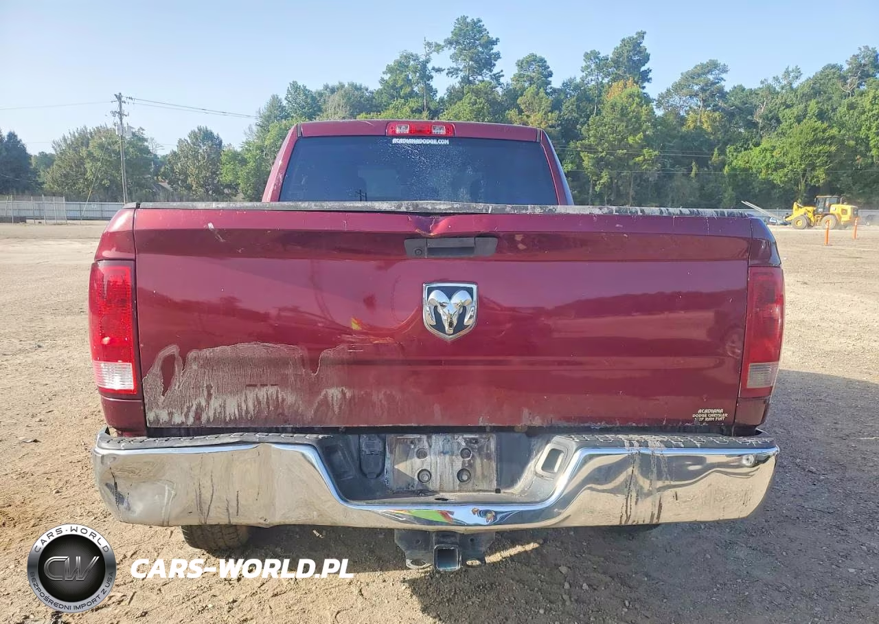 2019 Ram 1500 Classic Tradesman VIN:1C6RR6FG8KS628813 - 6