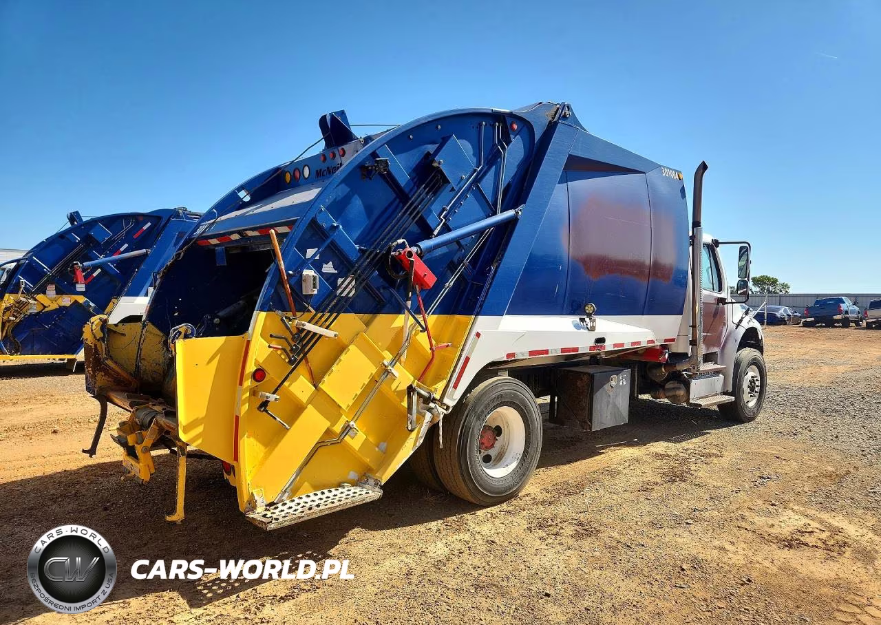 2012 Freightliner Business Class M2 Refuse Truck VIN:1FVACXBS6CHBK4239 - 3