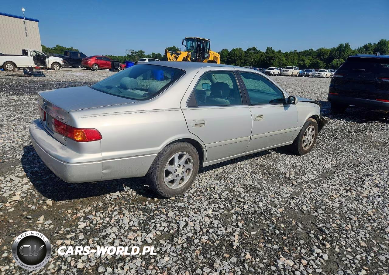 2000 Toyota Camry Le V6 VIN:4T1BF22KXYU100527 - 3