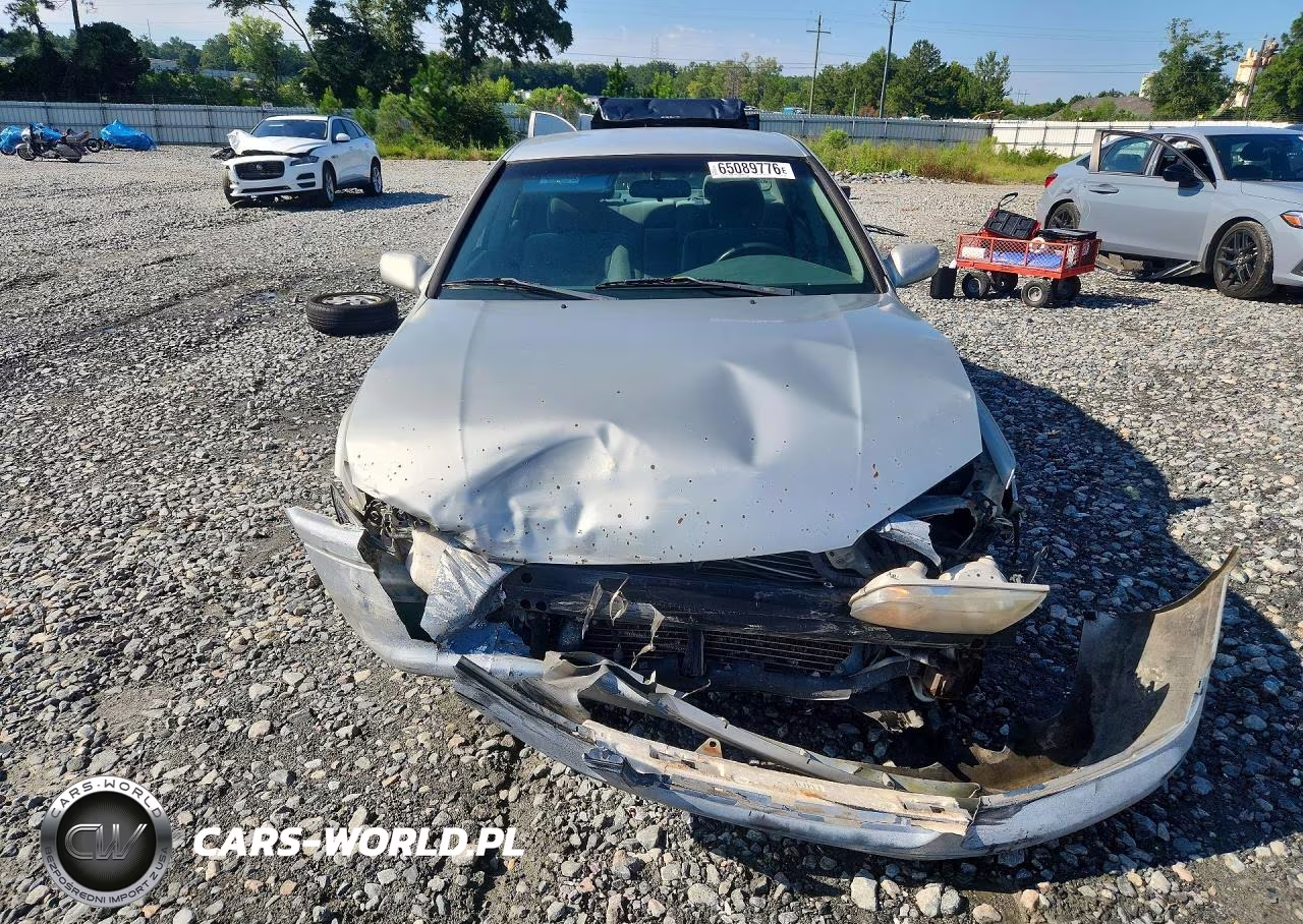 2000 Toyota Camry Le V6 VIN:4T1BF22KXYU100527 - 5