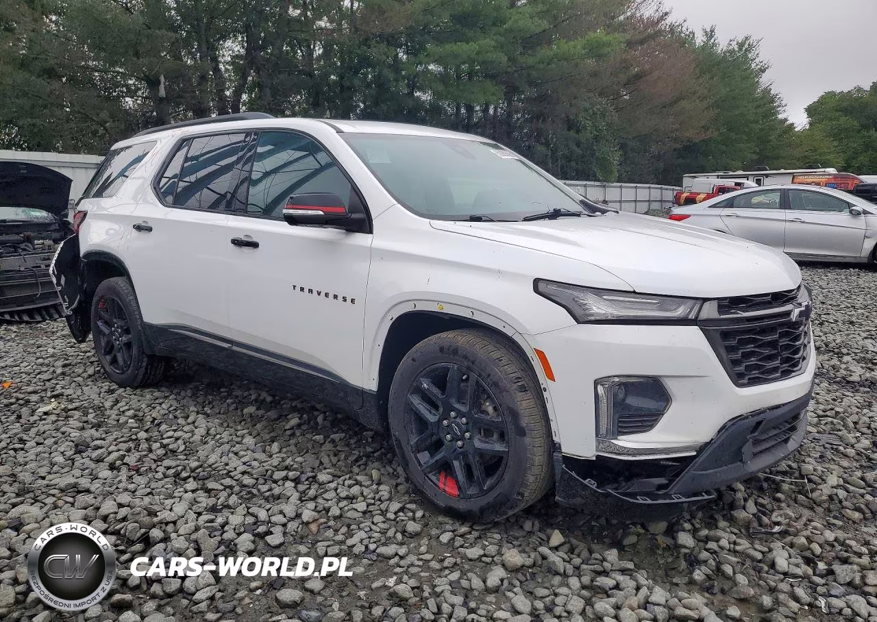 2023 Chevrolet Traverse Premier VIN:1GNEVKKW8PJ227629 - 4