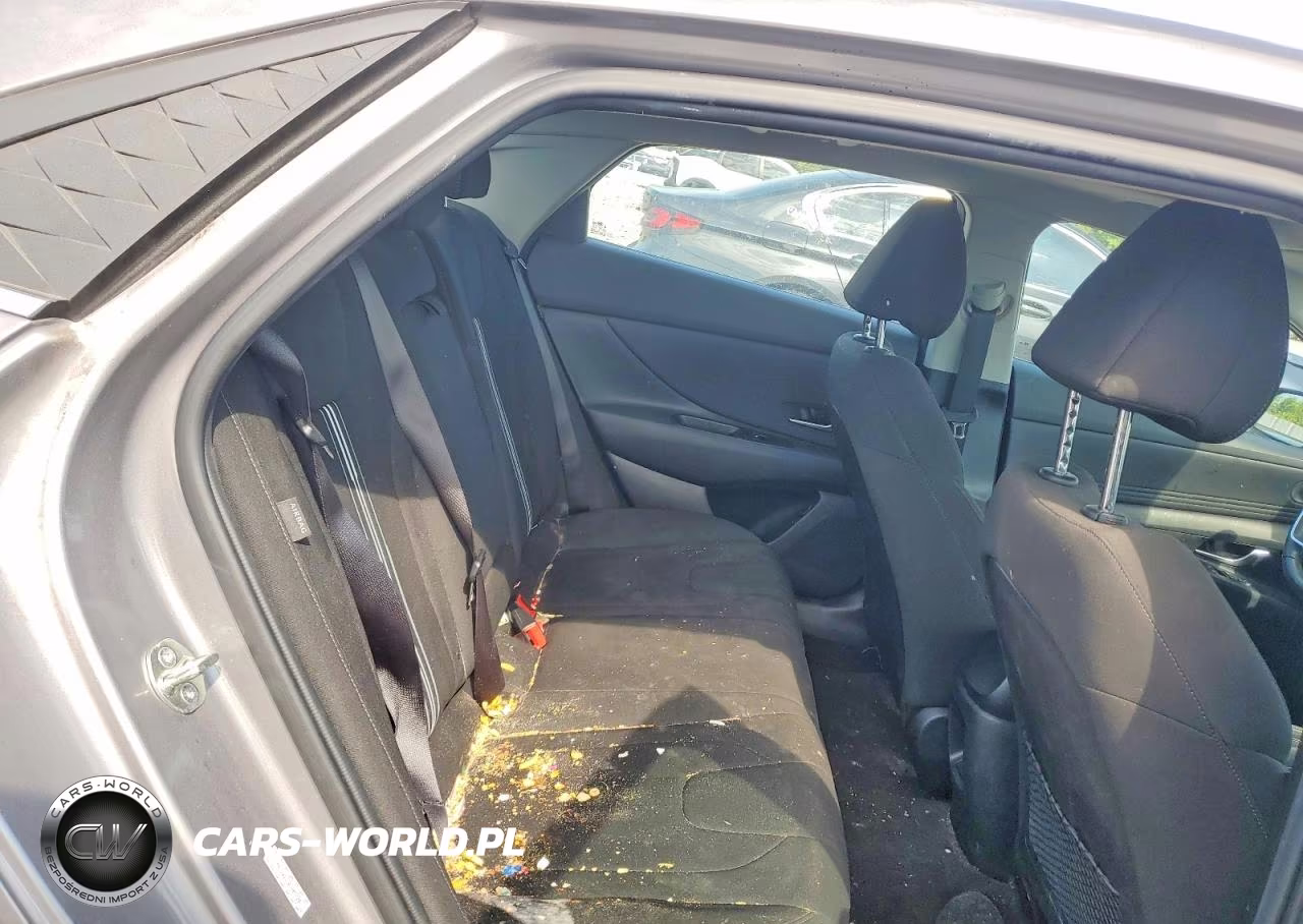 2024 Hyundai Elantra Sel VIN:KMHLS4DGXRU807326 - 10